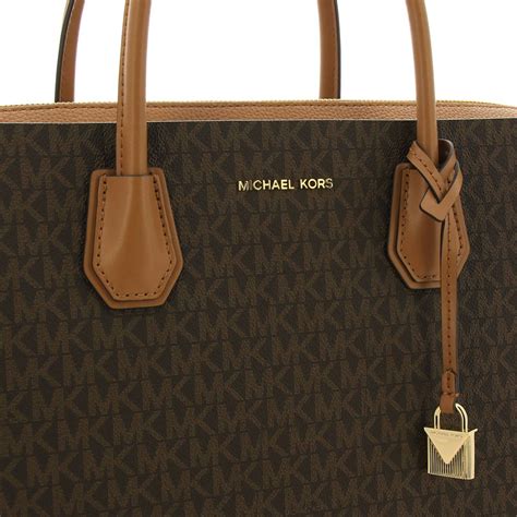 sac michael kors promotions|Michael Kors sac outlet.